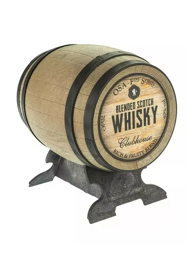 CLUBHOUSE WHISKY BARREL O.S.A. 40% CLUBHOUSE WHISKY BARREL O.S.A. 40%